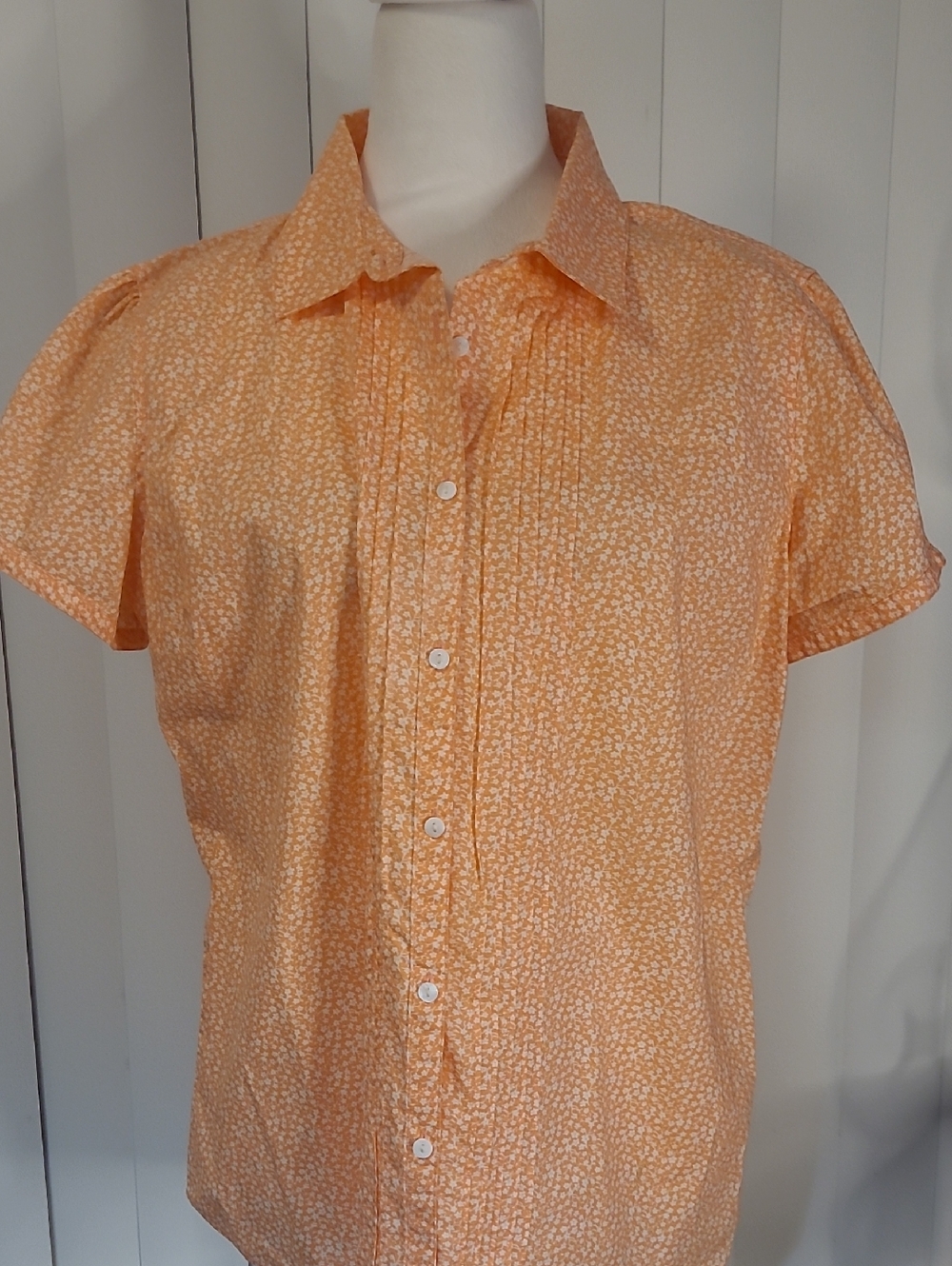 L.L. Bean Orange Floral Short-Sleeve Button-Down Shirt